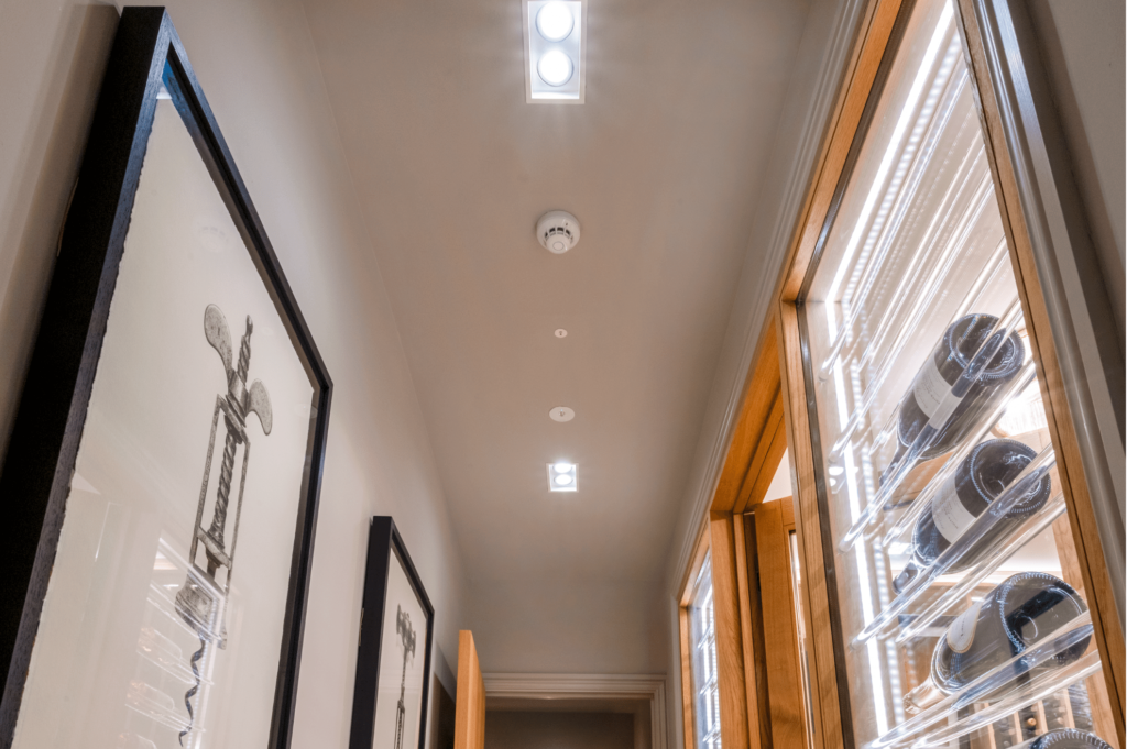 air con temperature controlled wine cellar