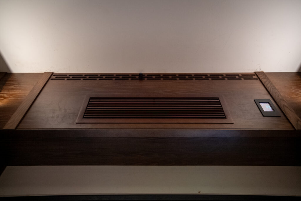 Integrated air con by Sorrells Custom Wine Rooms